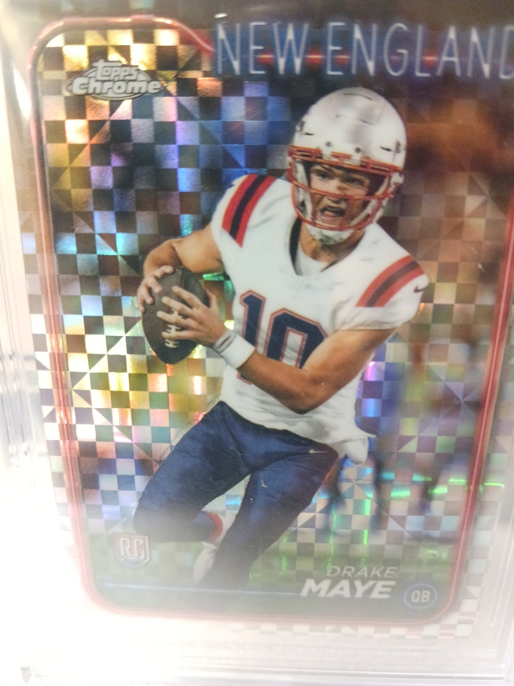 2024 Topps Chrome XFractors Drake Maye - Holo (RC) #203 BGS MINT 9 - Picture 2 of 4